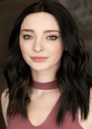 Emma Dumont